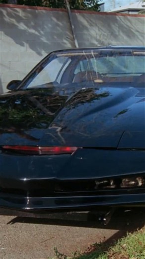 KITT gets revenge on the salesman