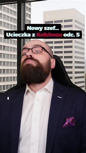 Nowy szef... Ucieczka z Kołchozu odc. 5 [Materiał sponsorowany przez @rocketjobs.pl ] Szukałeś pracy byle gdzie i wylądowałeś w… D? Nie wszystko jeszcze stracone. Dołącz do naszego bohatera Dawida, który właśnie ewakuuje się z kołchozu. Śledź jego perypetie, poznając przy okazji swoje prawa. Zobacz jak nasz bohater, razem z rocketjobs.pl zmienia swoją karierę, przedzierając się przez gąszcz korporacyjnych i prywaciarskich pułapek. Serial dla Waszej rozrywki sponsorowany przez rocketjobs.pl, bo t