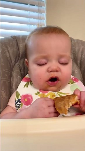 Hilarious baby reacts to PIZZA - Peachy Vines #shorts #funnybaby #cutebaby