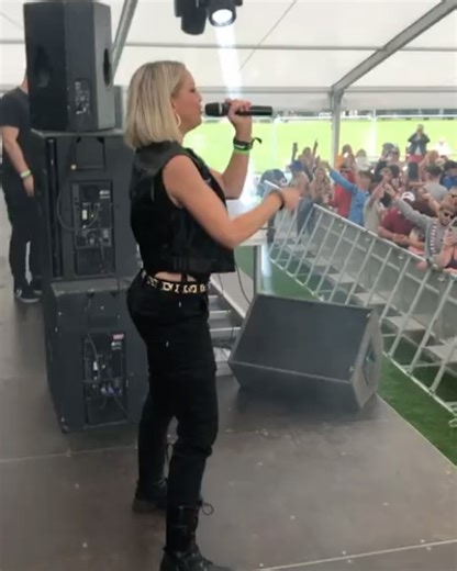 29 reactions | Dee Dee Official on Reels | Facebook