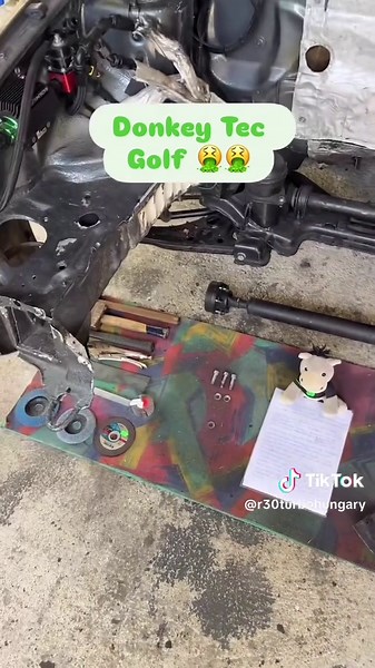 VR6 Engine Frame Breaks: Donkeytec's Impact on Golf 2