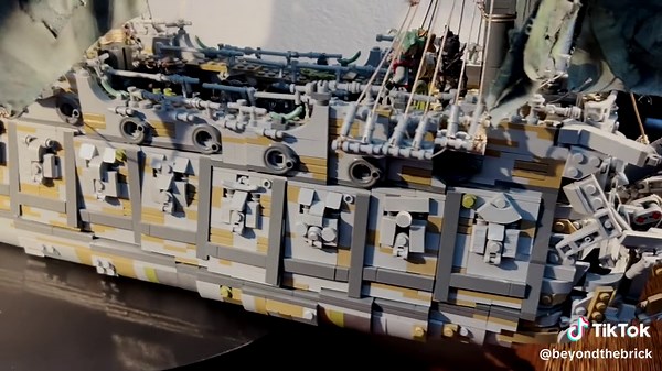 Custom LEGO Flying Dutchman by Hugo Lester #lego #legotiktok #legotiktoker