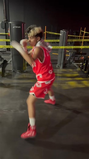 BBB IN THE BUILDING 🔥🔥🔥🔥 | Distinctive Boxing Club