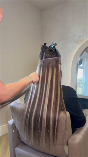 This isn’t the typical tape-in install you’ve ever seen.✨ #tapeins #invisibletapeinweft #longhair