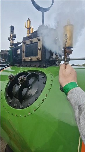Traction engine whistle #railway #steamengine ‪@Wvw_trains‬ ‪@eggs_trains‬
