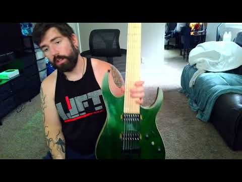 IS THIS AN UNDERDOG 7 STRING! COZART 7