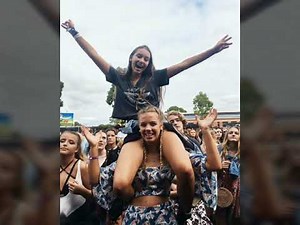 Lift & carry 2,girls