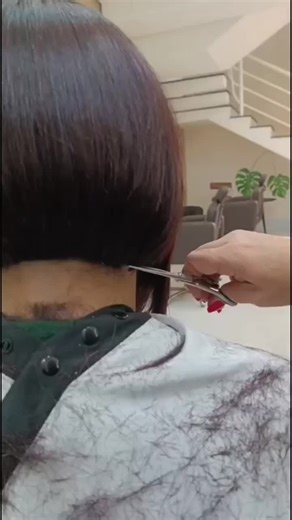 Corte de cabelo Chanel: Avaliação de 10 a 1000