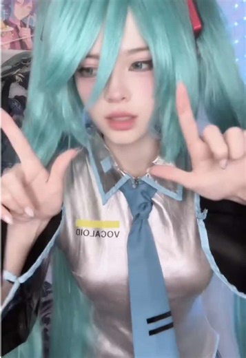 Hatsune Miku Cosplay Ideas for Vocaloid Fans