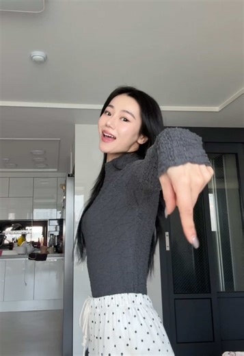 &TEAMのFIREWORK：耳に残るダンスカバー