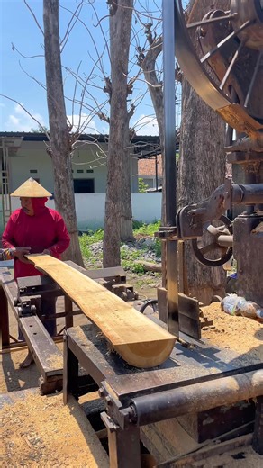 3.7K views · 12 shares | Gergaji Rakitan kayu Jati Jawa Tengah #woodworking #kayujati | Andi Exsan | Facebook