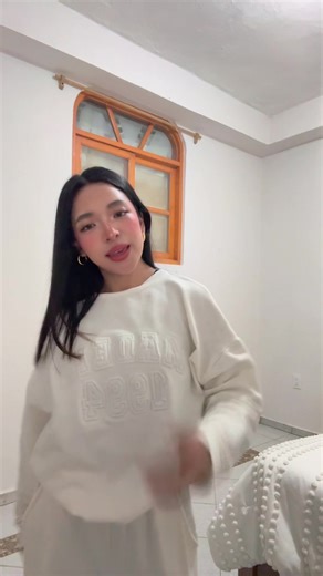 Videos de Eve Torres ✨ (@evetorres.19) con “original sound - yogurt de vainilla”