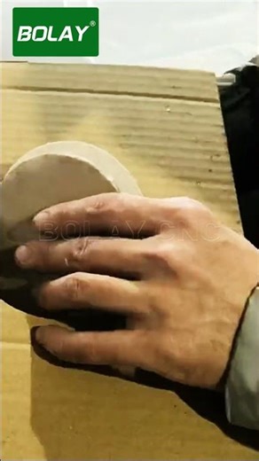 3-layer cardboard cutter with pneumatic blade