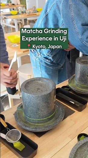 matcha making class in Uji, Kyoto 🍵🇯🇵 full vlog on my channel! #matcha #japan #kyoto #uji