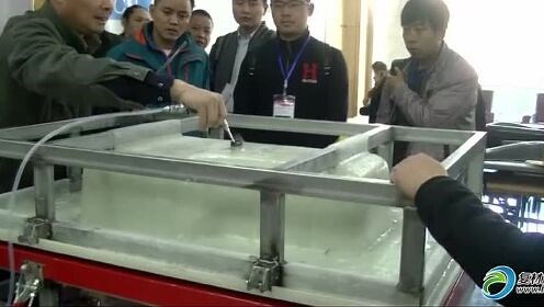 玻璃钢水槽LRTM工艺制作演示