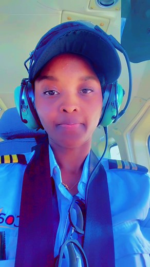 An easy day in the life of a bush pilot. Started at 9am and clocked out at 1pm. Not all days are like this, some days are longer some days are shorter. #pilot #pilotlife #pilotlifestyle #aviation #aviationlover #femalepilot👩🏻‍✈️✈️❤️ #pilotsoftiktok👨‍✈️ #pilotview #aviatoradventures #CapCut