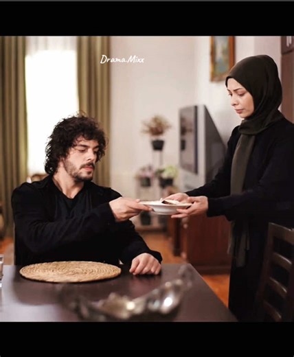 Aziz and Elif's Hilarious Moments in Esaret Series