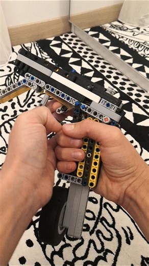 Lego blowback gun by Harold