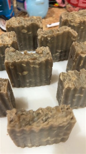 Eeeeekkkk the rustic poop soap actually looks kind of cute cut up! Let’s go! #soap #lookslikepoop #Handmade #applecinnamon | Brooke Woodbury