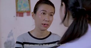 13 reactions | ແສງ, ກ້ອຍ ແລະ ນ້ອຍ ເປັນໝູ່ສະນິດກັນມາຕັ້ງແຕ່ຮຽນປະຖົມ....