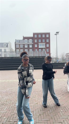 Back It Up Dance Trend Tutorial