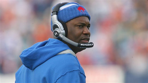 Ex-NFL star Marshawn Lynch claims dysfunction on Bills' coaching staff while he played for team