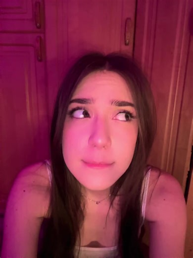 xsenia (@xsenia)’s videos with woman on the verge of love - sisantiw