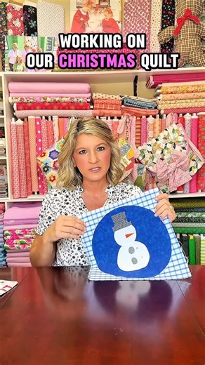 Tami Jones • HometownQuiltCompany on Instagram: "Snowman Christmas Sew Along 🎅🏻🎁🎄Templates available at https://hometownquiltcompany.com/shop/ols/search?keywords=Christmas set &sortOption=descend_by_match #tamijones #sewing #beginnersewing #diy #crafty"