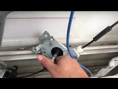 Window won’t go up ?How to manually roll up stuck window in car.