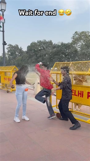 Wait for end 😂🤣 #funny #trending #shorts #comedy #viralshort #prank #video