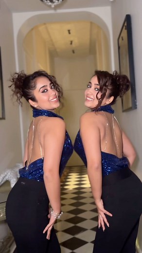 Chinki Minki♥️ on Instagram: "Get Ready With Twins 👯‍♀️❤️ #chinkiminki"