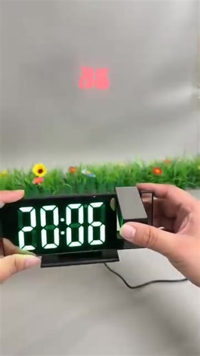 ⏰ Multifunctional LED Clock with Mirror! It combines alarm clock, temperature display and projector functions 🌡️. The minimalist mirror design fits any interior style 🏠! Just one touch to clearly show the time – easy to read even from bed 👀!👉🛒 Buy now >> gobargainhunt.com/products/led-mirror-projection-alarm-clock | Gobargainhunt wow