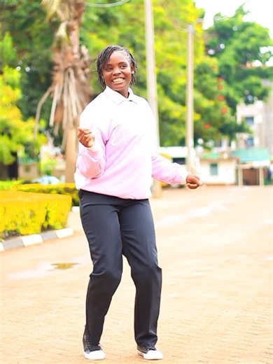 njooni tuingie nyumbani mwa bwana😍😍 #catholictiktok #God #masenouniversitytiktokers #dancer #ogopamungumaseno blessed family @ogopamungumaseno @liturgicaldancers @pu_nyo45 @it's Adhiambo