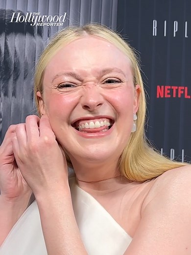 #dakotafanning's earring falls off mid-interview on the red carpet of the #ripley premiere in #losangeles