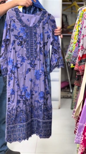 "Gorgeous Print Kaari 3-Piece Sets 👗 (Yes, we ship worldwide!) ✈️" Up...