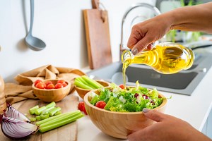 A Cardiologist and Dietitian Share the Best Foods to Eat for Better Cholesterol Levels