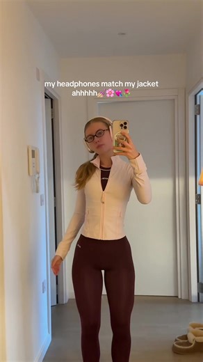 Got the pink covers on Amazon, definitely recommend!