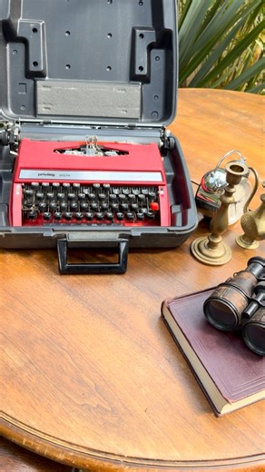 sauda on Instagram: "portable manual typewriter, likely a re-branded Brother or Silver Seiko model from the 1970s. Collectors collection"