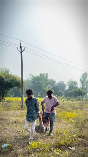 𝗗𝗛𝗔𝗩𝗔𝗟 𝗗𝗔𝗠𝗢𝗥 🇮🇳 on Instagram: "ફોલો કરો મિત્રો 🙏🏻✅ . . . . . #comedy #gujraticomedy #comedyvideos #comedians #vairalcomedy #funny #comedian #comedyreelsindia #comedymemesdaily #instareels #comedians #funny #comedyshorts #comedywoman #comedyexclusive"