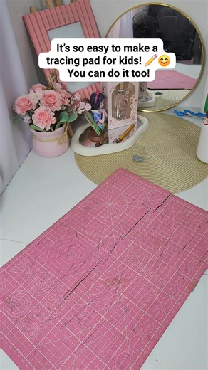 Easy DIY tracing pad for kids—yes, you can make one too! ✏️😊 #tracingpadforkids #tracingpads #artsandcrafts #learning #artsandcraftsforkids #toddler #toddleractivities | Percy Creates