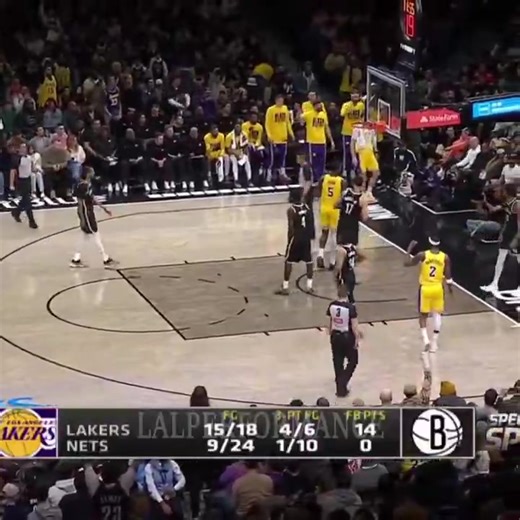 LeBron James highlights in Lakers win vs Nets 25 points 7 assists 3 rebounds 3 steals 10/16 FG 5/7 FTs 24 /- #LakersForLife #LakersNationPH #LoyaltySpanning7292miles #Lakers Follow us on Twitter and IG: @LakersNation_PH | Lakers Nation Philippines