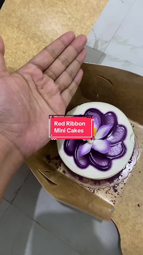 Mini Cakes Now Available at Red Ribbon!
