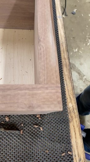 Mastering Mortising Butt Hinges: A Woodworker's Guide
