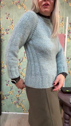 The free step-by-step video tutorial for making the Alba sweater is now available | Emma Fassio