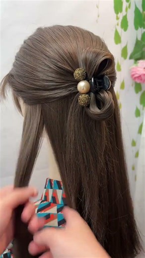 6 Stylish Semi-Tie Hairdos for a Chic Look