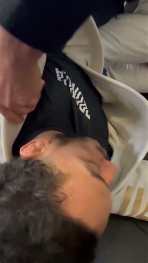 L’application STRAP est disponible sur tous les stores 🚀