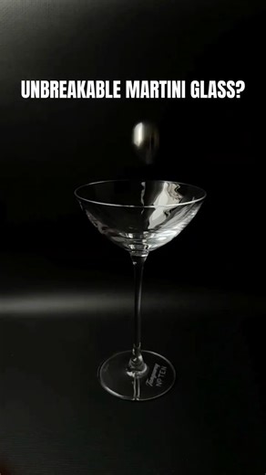 Did it BREAK or not? 😱🤯🍸 #satisfying #asmr #glassbreaking #slowmotion #destruction #experiment