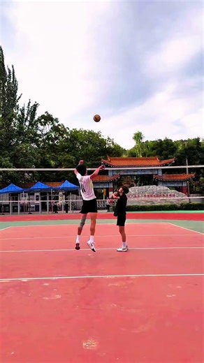 # Yeh kya shot mara!# Air walking volleyball# spike must watch!#trending viral video 🏐🔥