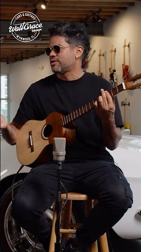 The duality of this 4-string guitar - Venezuelan Cuatro | played by Wizzmer of Los Wizzards