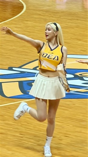 ​李丹妃 丹妃下班啦！賽後超熱情揮手20260125 Lee Dan-Bi waving goodbye after game 試合後の手を振る挨拶 • 이단비 경기 후 퇴근인사 #李丹妃#中信特攻